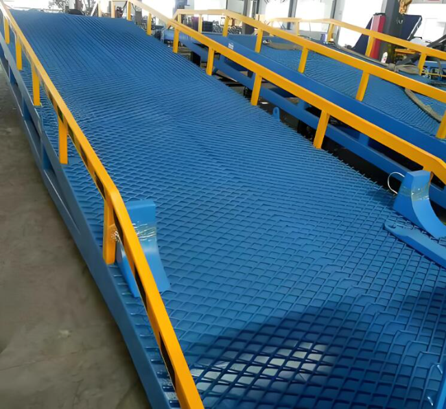 新兴移动式液压登车桥